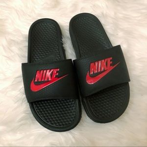 black red nike slides